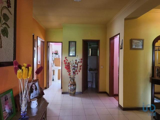 Apartamento T3 em Oliveira do Hospital e São Paio de Gramaço. 140m² Oliveira do Hospital e São Paio de Gramaços