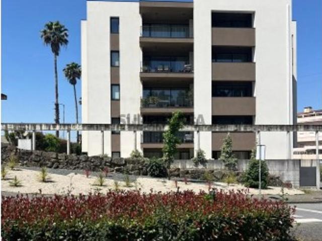 Apartamento T3 em Paços de Ferreira