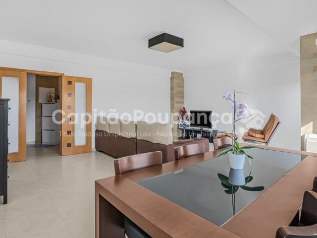 Apartamento T3 em Palhais, Barreiro