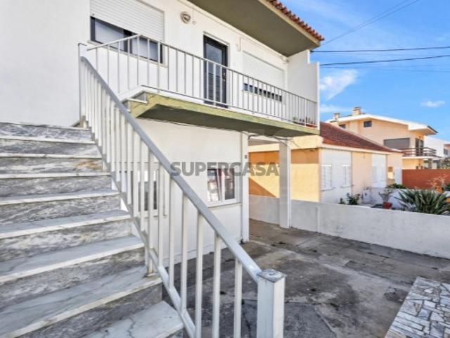 Apartamento T3 em Peniche
