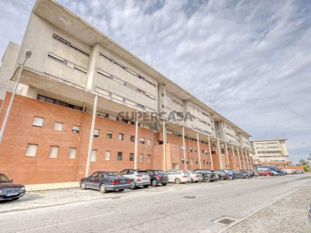 Apartamento T3 em Perafita, Lavra e Santa Cruz do Bispo