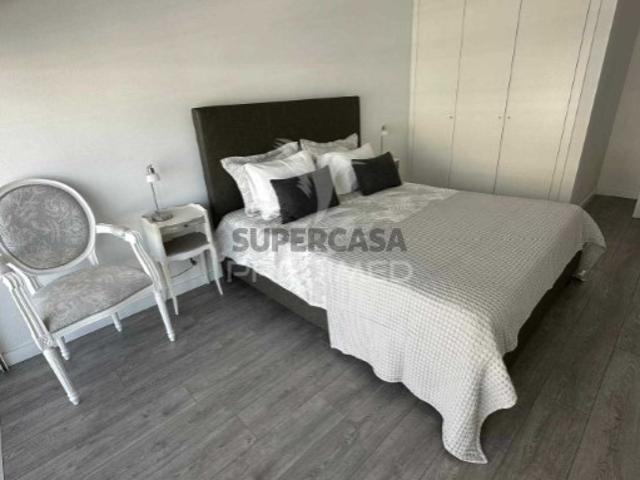 Apartamento T3 em Peso da Régua e Godim