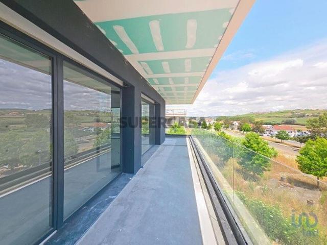 Apartamento T3 em Ponte do Rol de 194,00 m²