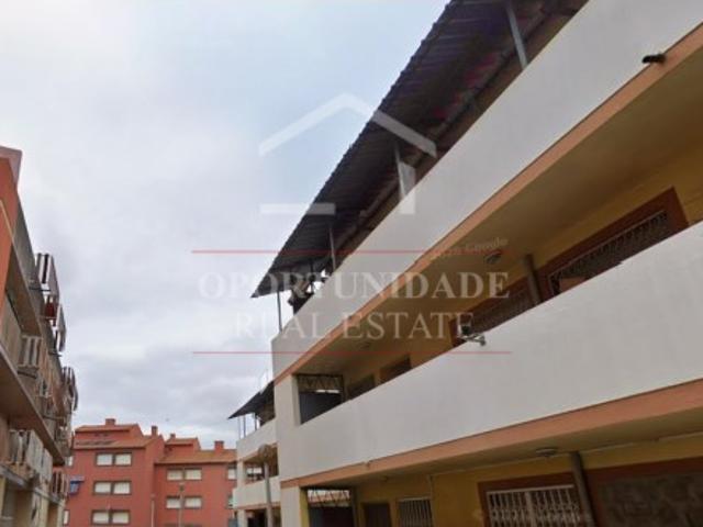 Apartamento T3 em Pontinha, Odivelas