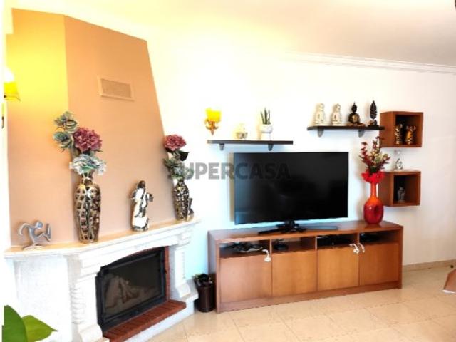 Apartamento T3 em Póvoa de Santa Iria e Forte da Casa