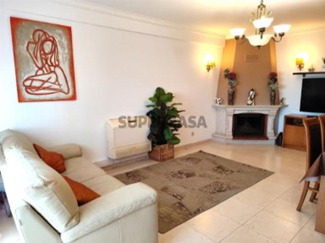 Apartamento T3 em Póvoa de Santa Iria e Forte da Casa