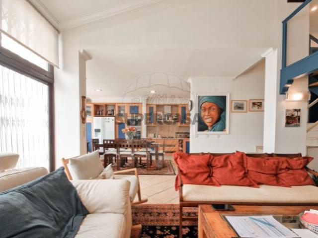 Apartamento T3 em Quarteira