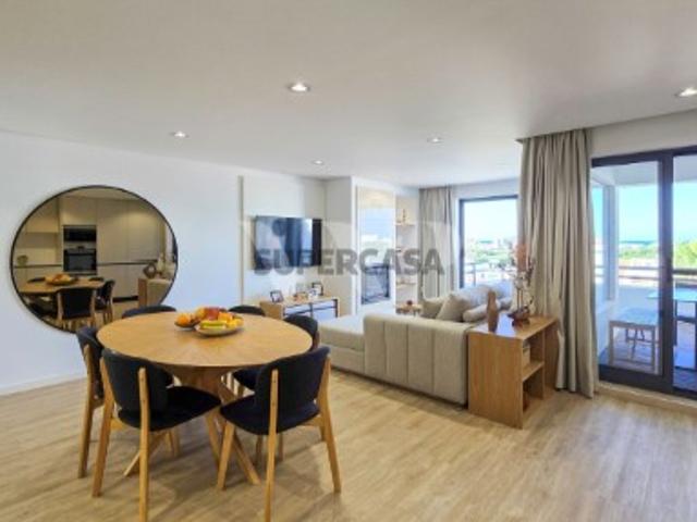 Apartamento T3 em Quarteira