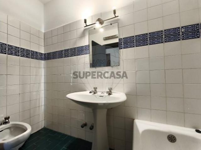 Apartamento T3 em Quarteira