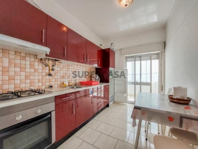 Apartamento T3 em Quarteira A 5 Minutos da Praia