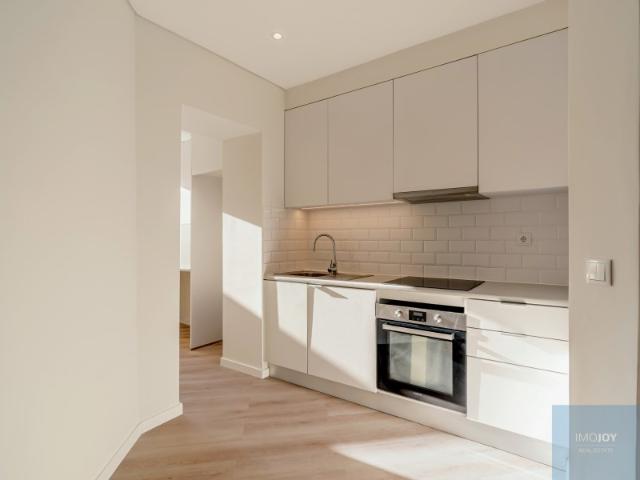Apartamento T3 em Queluz
