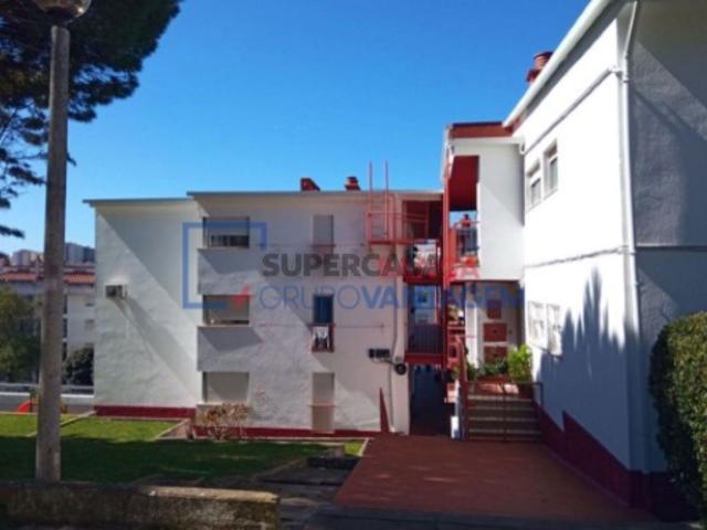 Apartamento T3 em Queluz