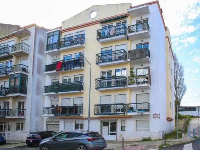 Apartamento T3 em Queluz e Belas de 170,00 m² 170m² Queluz e Belas