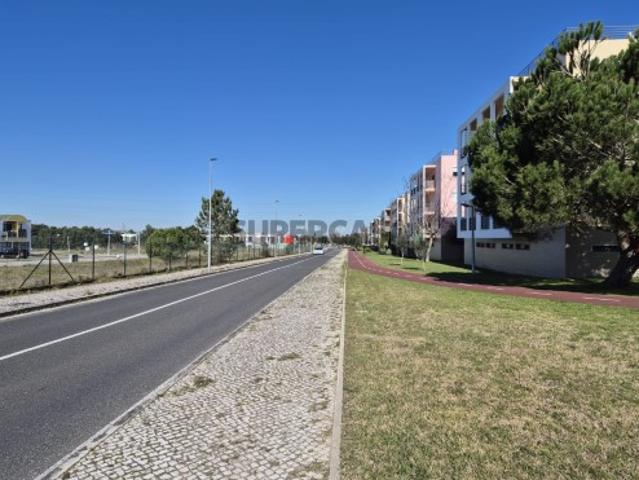 NOVO T3 Urb Colinas da Arrábida Parqueamento e arrecadação