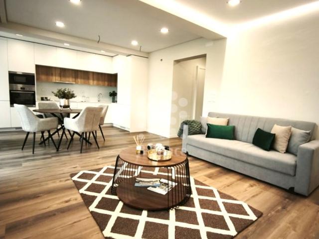 Apartamento T3 Em Remodelação Total