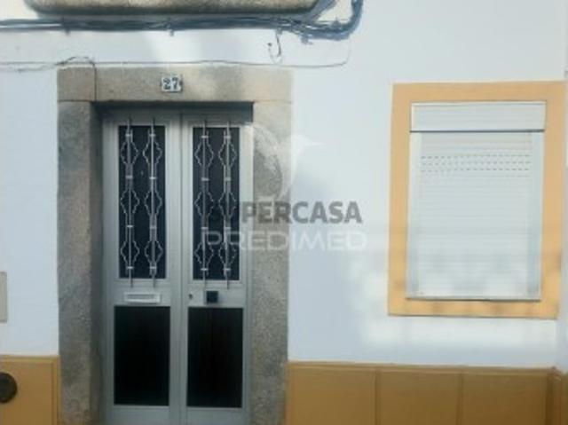 Apartamento T3 em Redondo