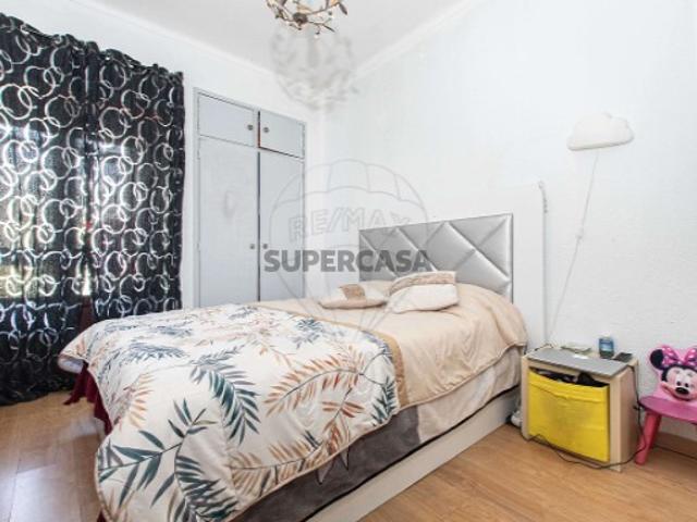 Apartamento T3 em Rio de Mouro