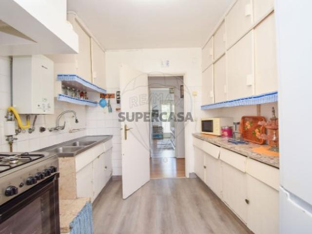 Apartamento T3 em Rio de Mouro