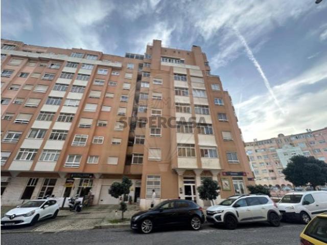 Apartamento em Rio de Mouro