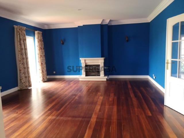 Apartamento T3 em S.Maria e S.Miguel, S.Martinho, S.Pedro Penaferrim