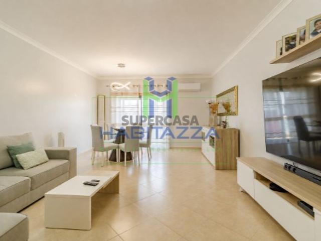 Apartamento T3 em São Gonçalo de Lagos