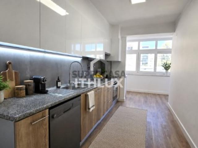 Apartamento T3 em São Domingos de Benfica