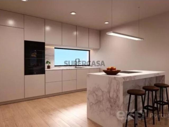 Apartamento T3 em São Martinho