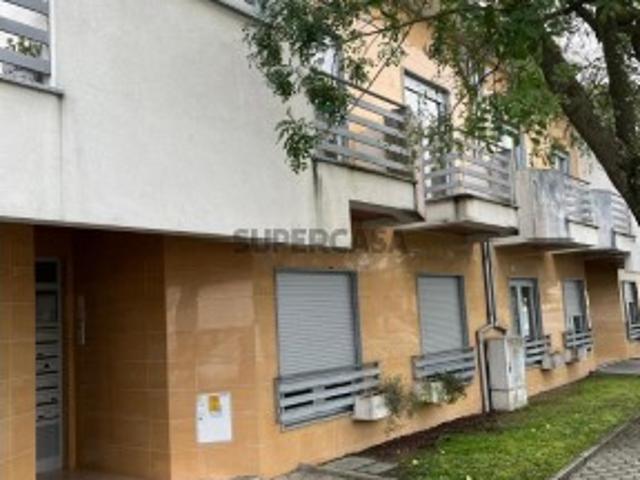 Apartamento T3 em São Salvador