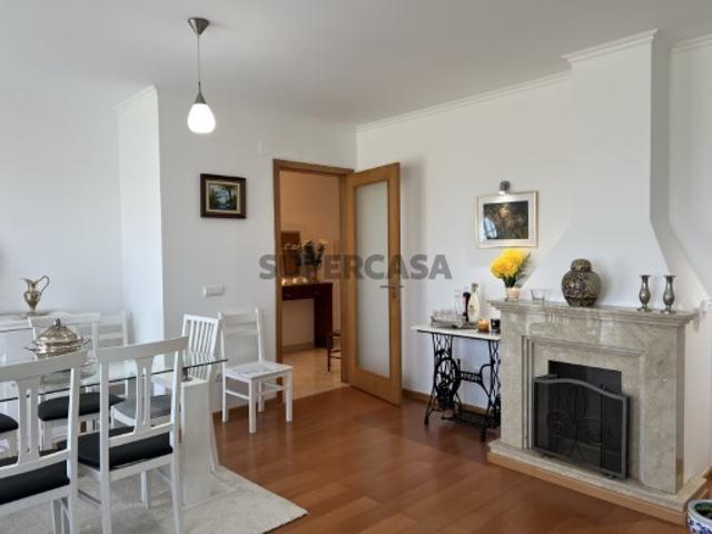 Apartamento T3 em São Pedro, Ponta Delgada