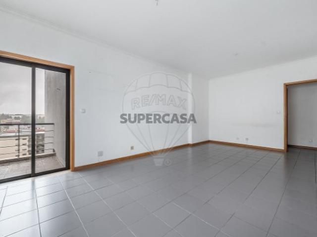 Apartamento T3 em São Víctor