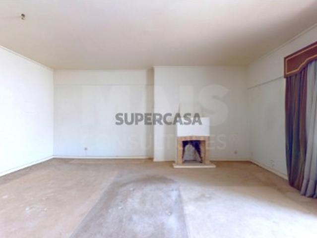 Apartamento T3 em Santa Clara