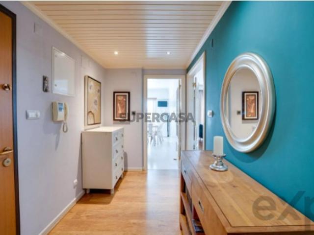 Apartamento T3 em Santa Iria de Azoia, São João da Talha e Bobadela