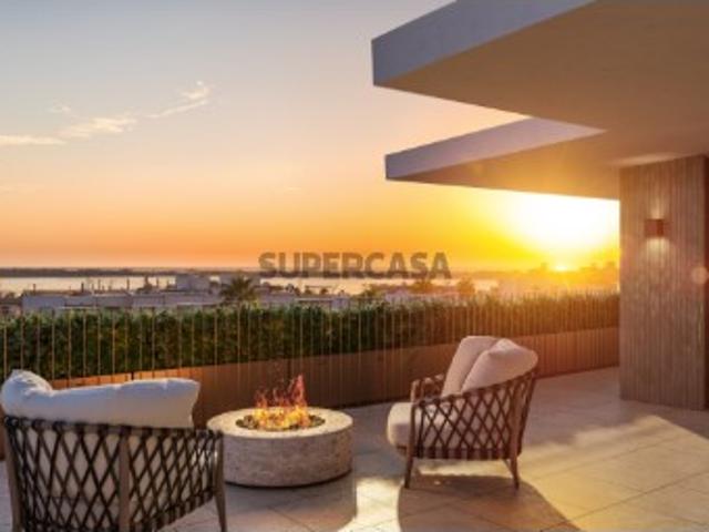 Apartamento T3 em Santa Luzia, Tavira