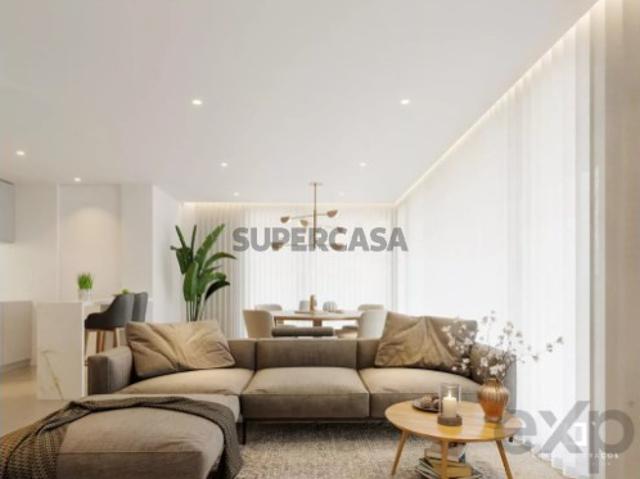 Apartamento T3 em Santa Marinha