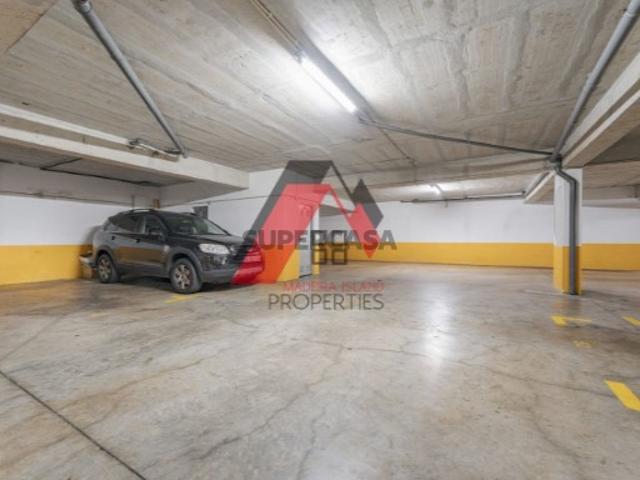Apartamento T3 em Santo António