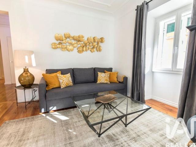Apartamento T3 em Santo António