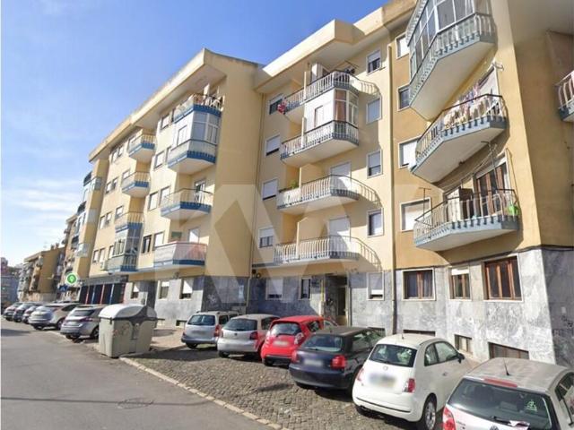 Apartamento T3 em Sacavém Avenida de São José