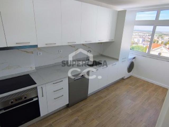 Apartamento T3 em Salvador e Santa Maria da Feira