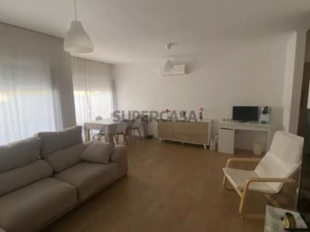 Apartamento T3 em Salvador e Santa Maria da Feira