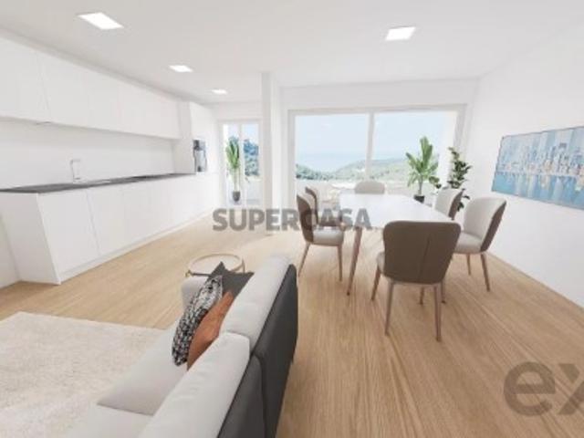 Apartamento T3 em Sesimbra Castelo
