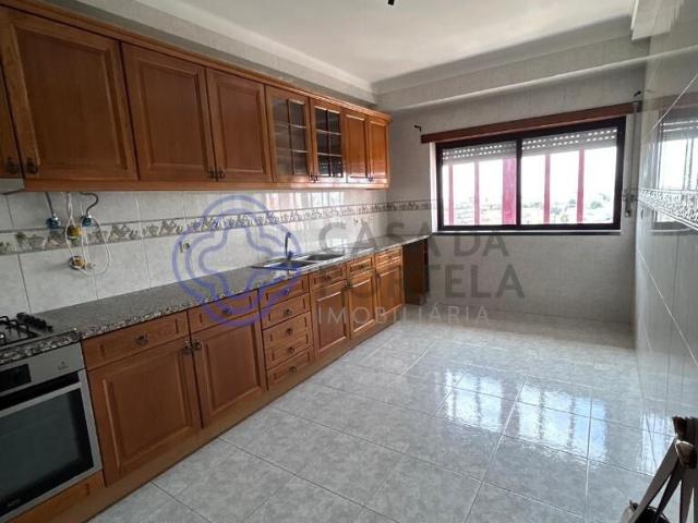 Apartamento T3 em Setúbal – Arrendamento