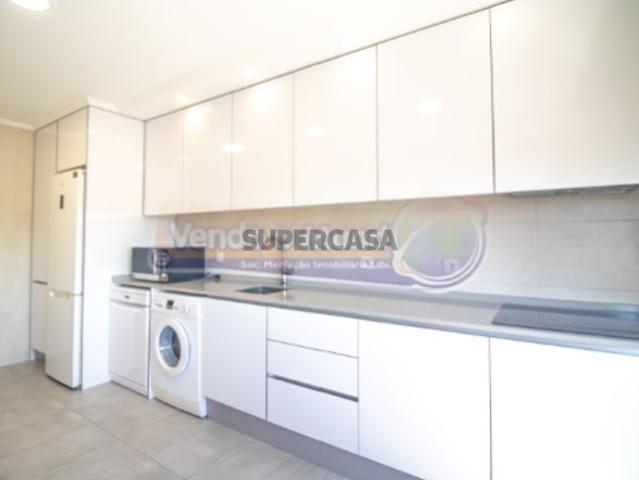 Apartamento T3 em Sintra LXSIN024
