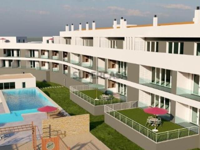 Apartamento T3 em Silveira de 234,00 m²