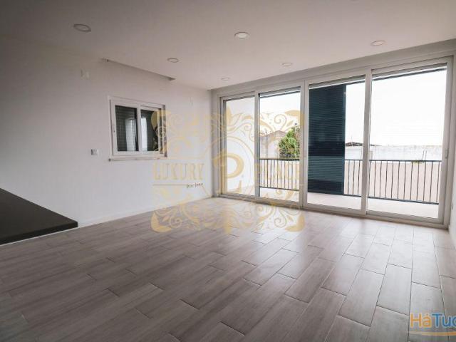 APARTAMENTO T3 EMPREENDIMENTO NOVO CORREDOURA | 26083986360