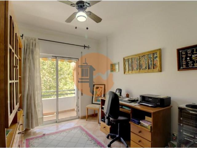 Apartamento T3 espaçoso no centro de Tavira com garagem box! 120m² Tavira Santiago