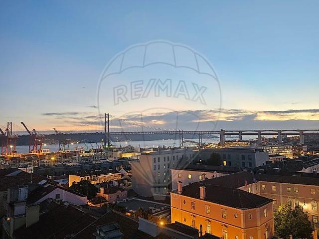 Apartamento T3, Estrela, Lisboa | BPI Expresso Imobiliário