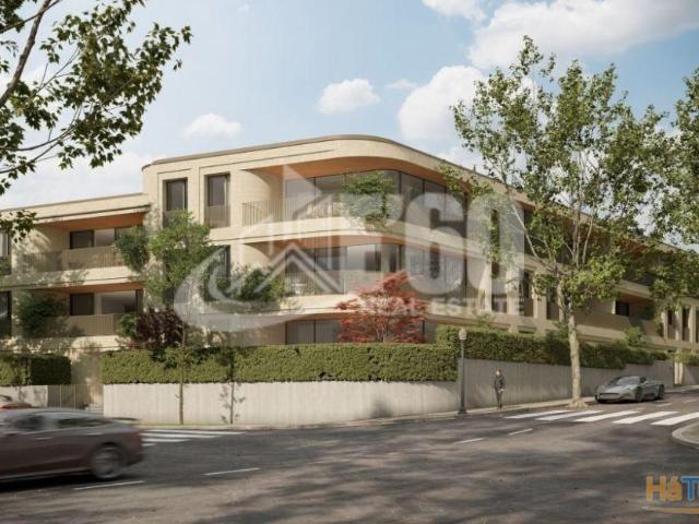 APARTAMENTO T3 EXCELENCIA NA FOZ | 26084037261