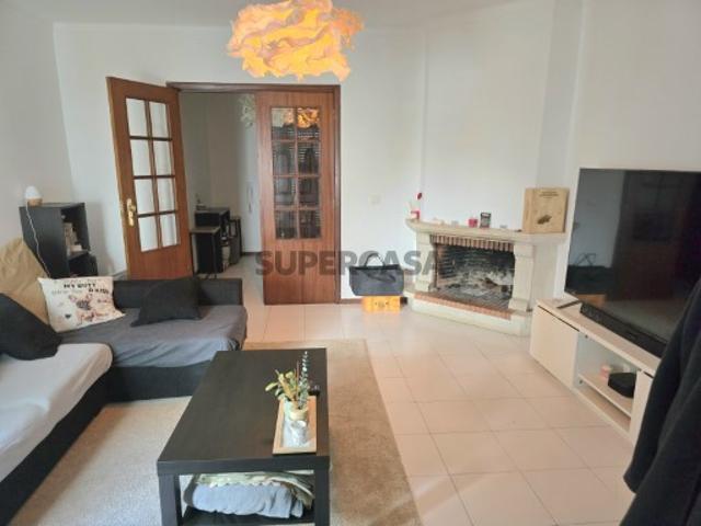 Apartamento T3 Excelente Oportunidade para Investidores. Arrendado