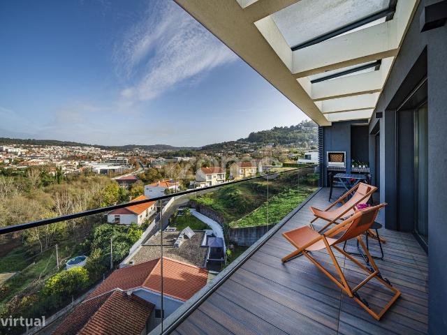 Apartamento T3 exclusivo no Edifcio Bom Jesus em Tenes, Braga