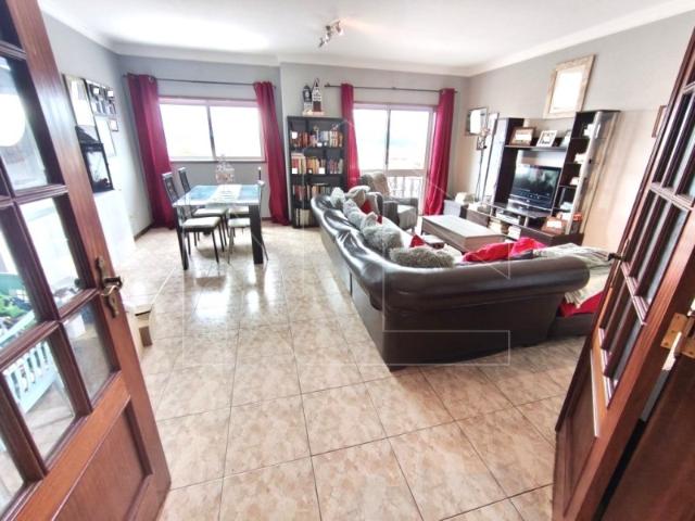 Apartamento T3 Fermentelos